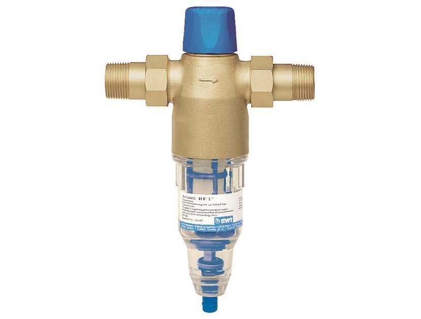 装完全屋净水水压变小 买台增压泵就行了？